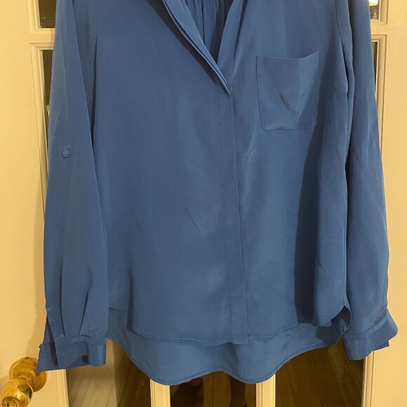 DVF Blue Blouse - Picture 2 of 2